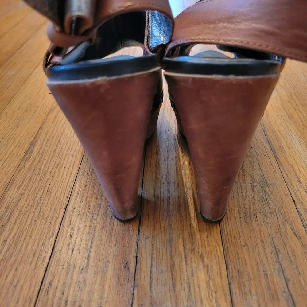 Dani‎ Black 9.5 Platform Clog Heels Black Studded Leather Slingback Peep Toe